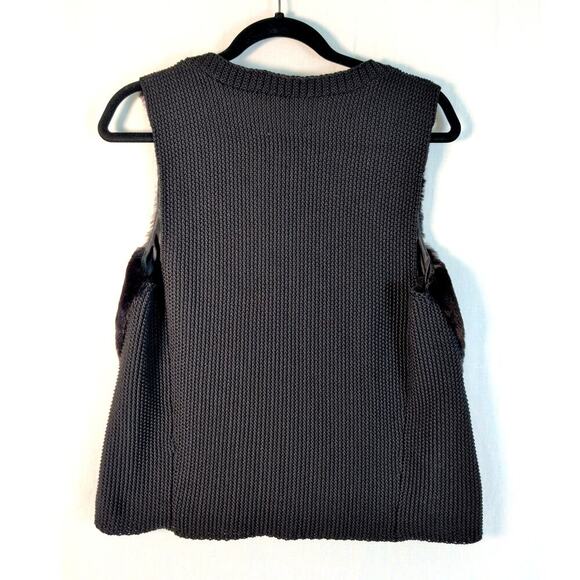 New Faux Fur Vest Crochet Back Black Charcoal Size Medium - Picture 2 of 9